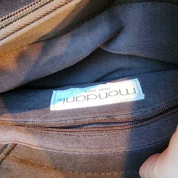 Mondani NY Rattan Style Bag - Picture 11 of 12